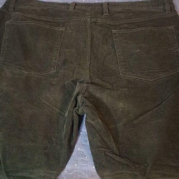 Goodthreads Green Corduroy Pants Straight Leg size 40 x 30 - Picture 4 of 5